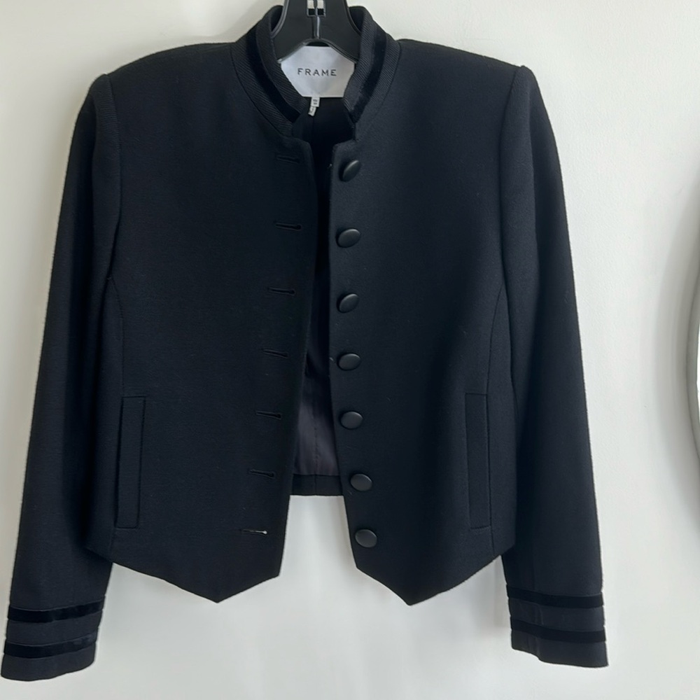 Frame Calvary Twill Military Cropped Velvet Trim, Black J done acket